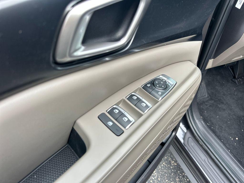 new 2026 Kia Carnival car, priced at $36,708