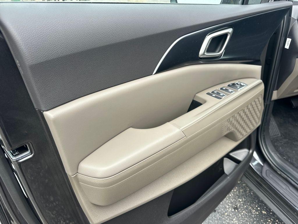 new 2026 Kia Carnival car, priced at $36,708