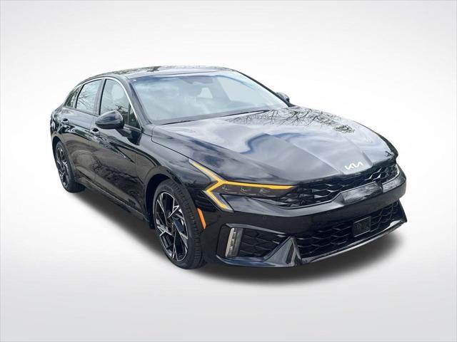 new 2025 Kia K5 car, priced at $32,217