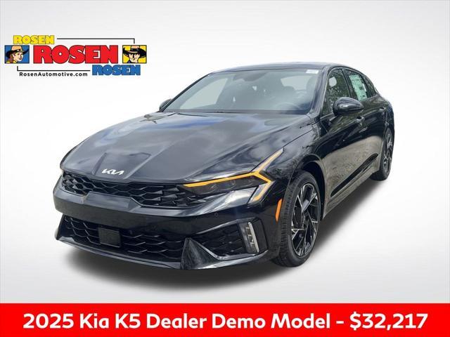 new 2025 Kia K5 car, priced at $32,217