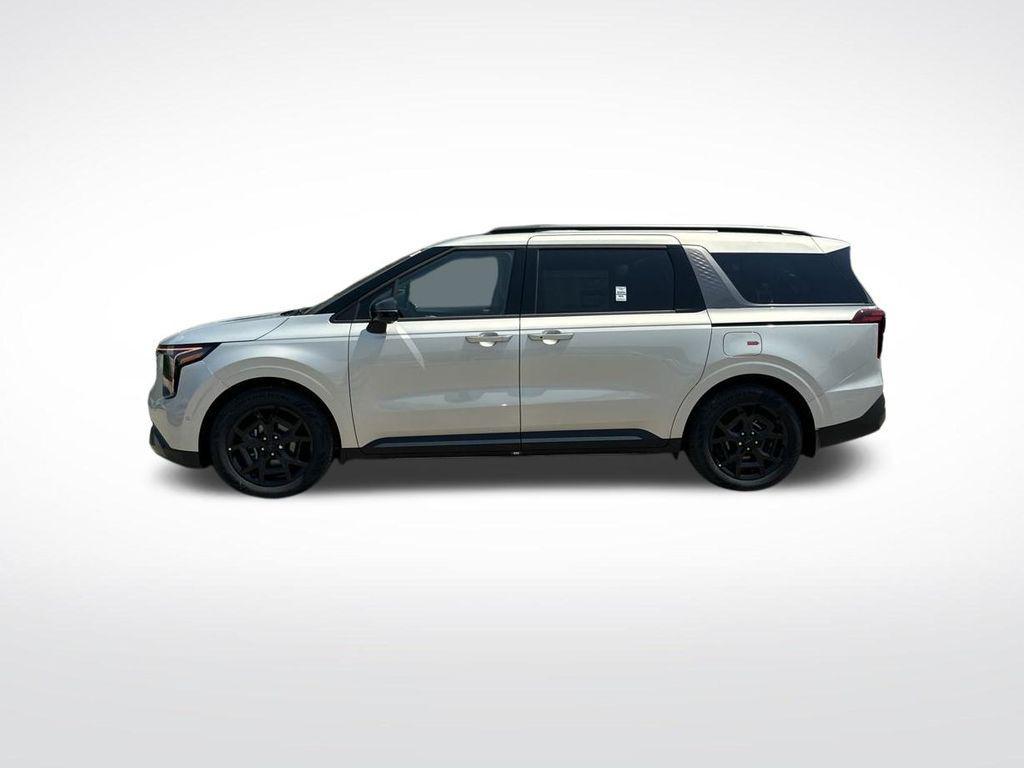 new 2025 Kia Carnival Hybrid car, priced at $54,062