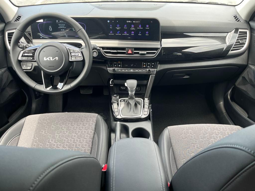 new 2025 Kia Seltos car, priced at $25,818