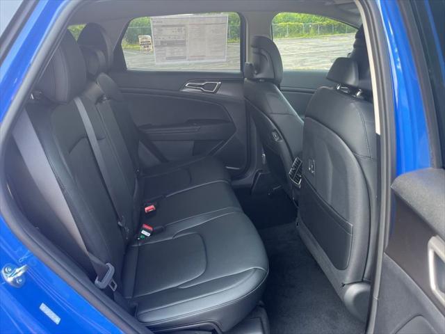 new 2026 Kia Sportage car, priced at $30,609