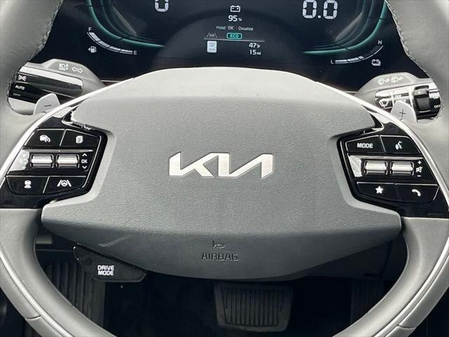 new 2025 Kia Niro car, priced at $30,294