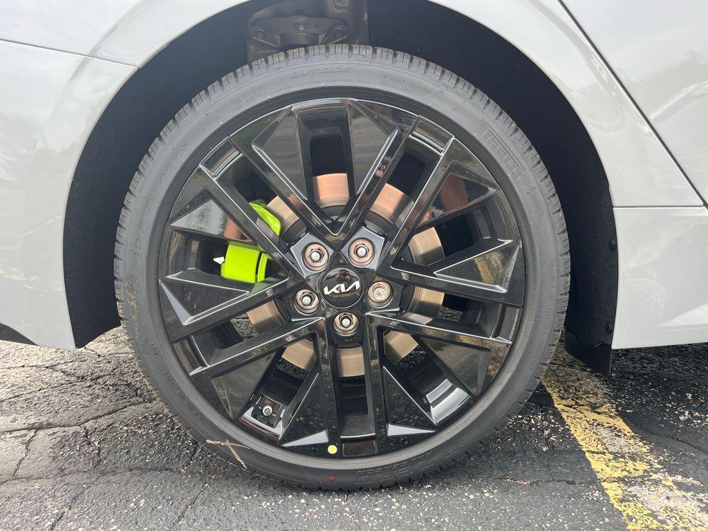 new 2026 Kia K5 car, priced at $38,157