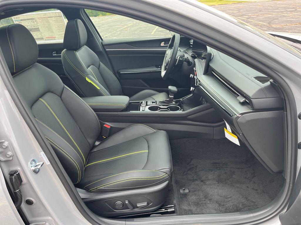 new 2026 Kia K5 car, priced at $38,157