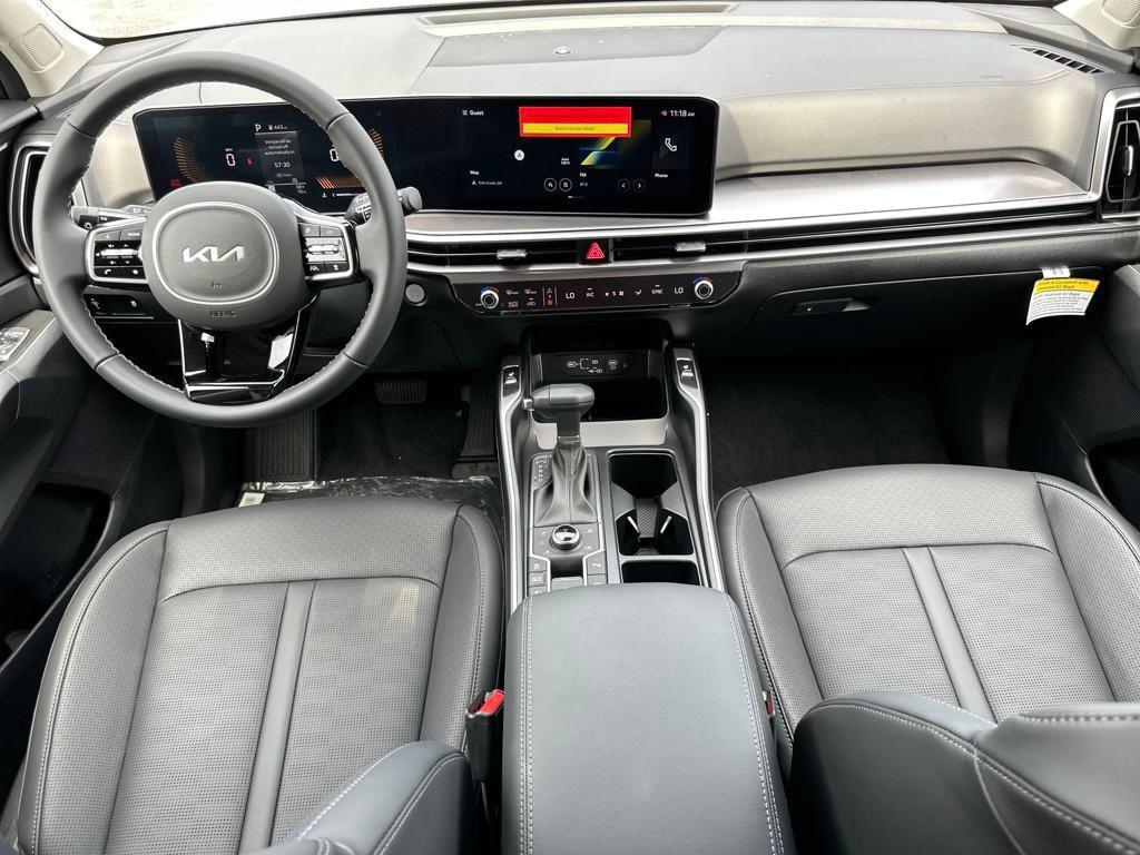 new 2025 Kia Sorento car, priced at $36,599
