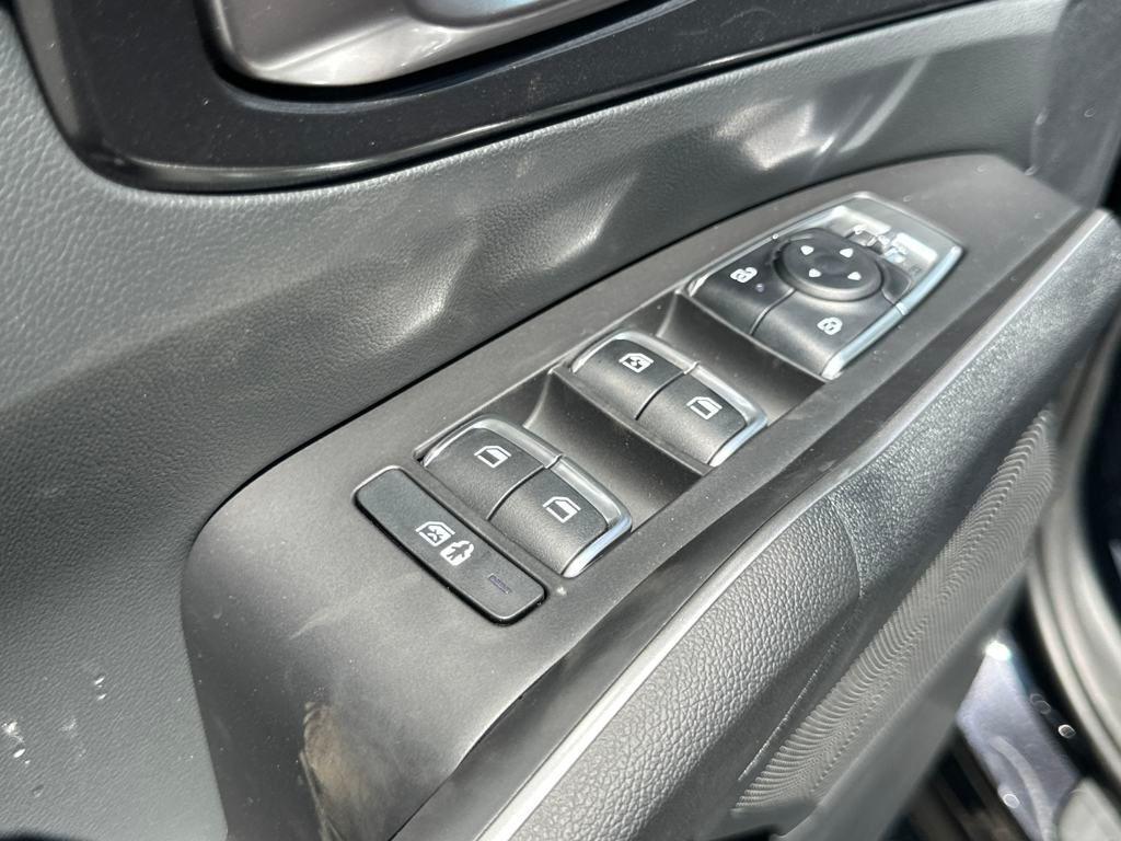 new 2025 Kia Sorento car, priced at $36,903
