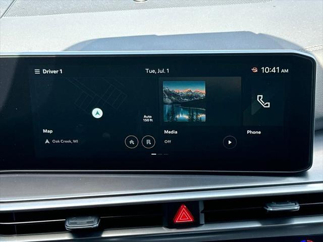 new 2025 Kia Sorento car, priced at $37,011