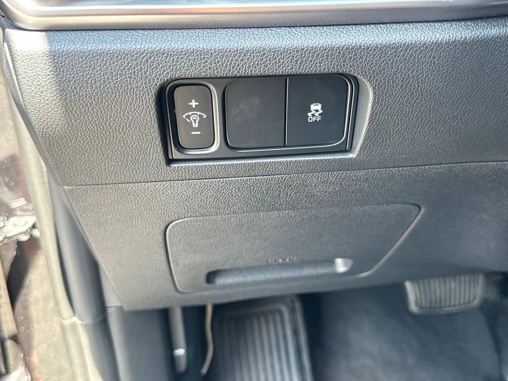 new 2025 Kia Sorento car, priced at $36,903
