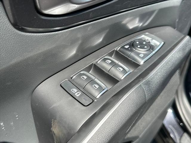 new 2025 Kia Sorento car, priced at $37,011