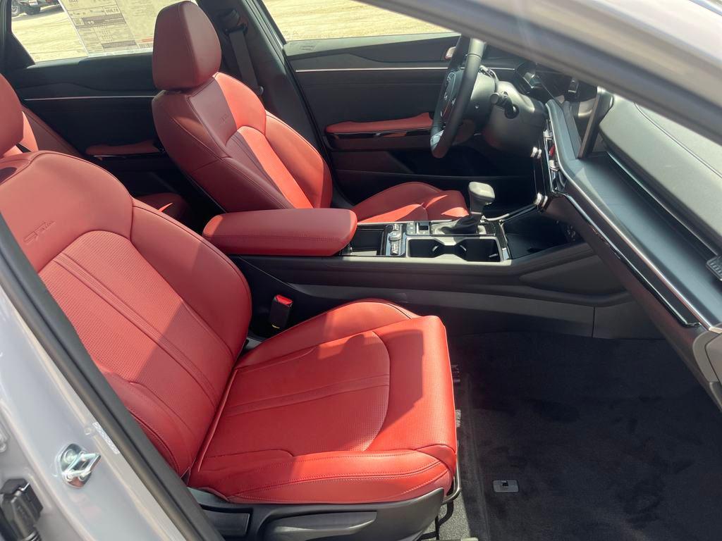 new 2025 Kia K5 car, priced at $30,785