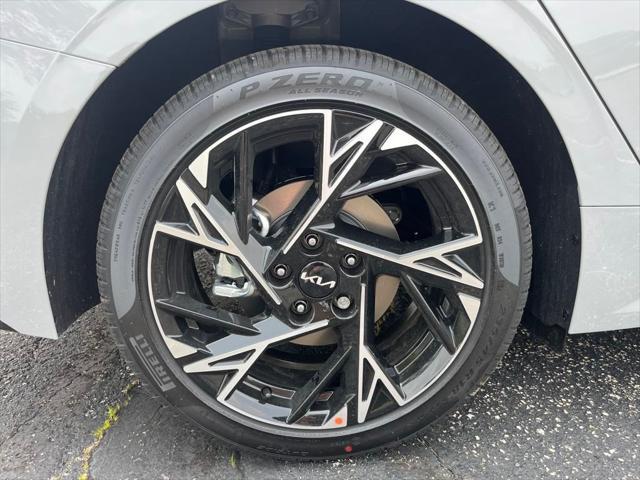 new 2025 Kia K5 car, priced at $30,959