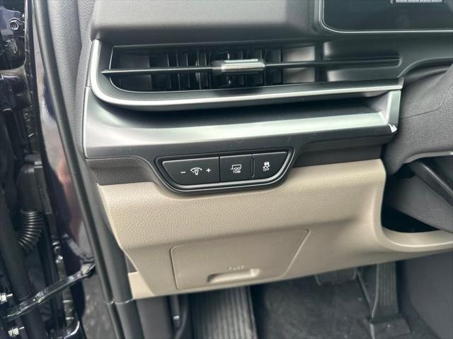 new 2026 Kia Carnival Hybrid car, priced at $42,720
