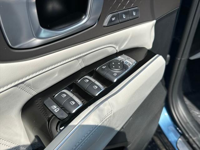 new 2025 Kia Sorento Hybrid car, priced at $46,798