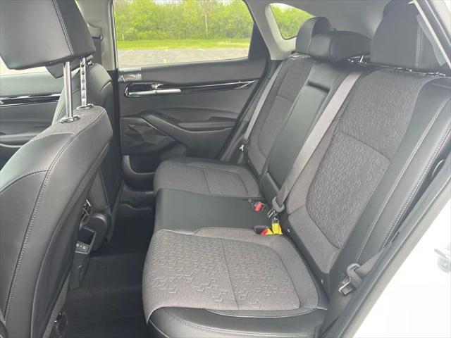 new 2025 Kia Sportage Hybrid car, priced at $33,798