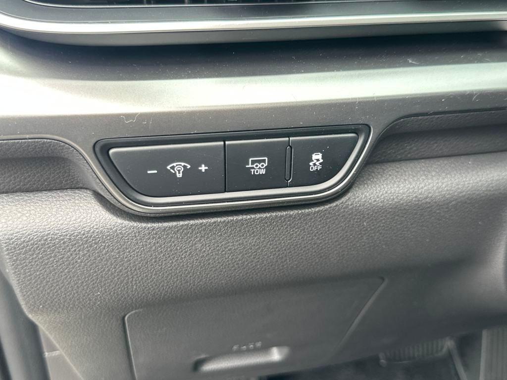 new 2026 Kia Carnival Hybrid car, priced at $52,549