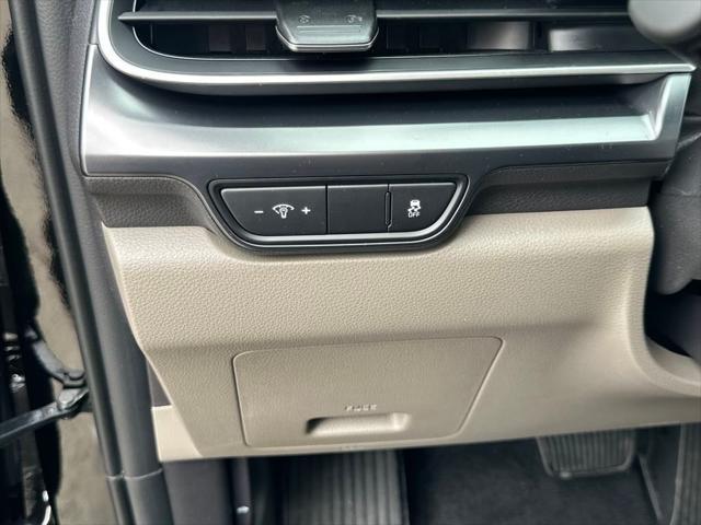 new 2025 Kia Carnival car, priced at $39,464