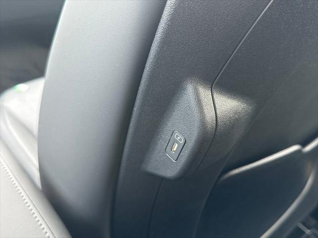 new 2025 Kia Niro car, priced at $33,839