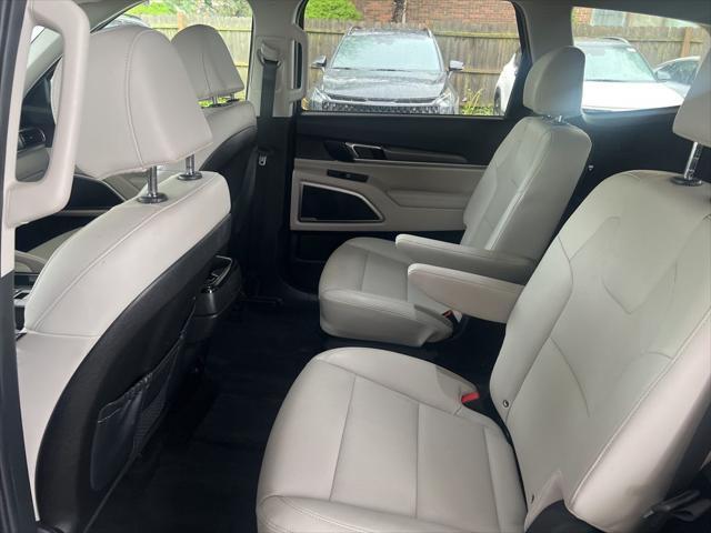 used 2022 Kia Telluride car, priced at $37,221