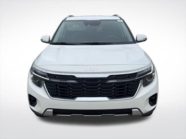 new 2025 Kia Seltos car, priced at $25,996