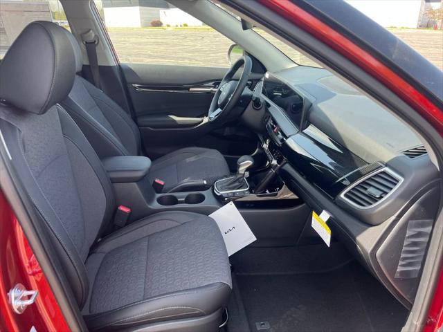 new 2025 Kia Seltos car, priced at $27,018