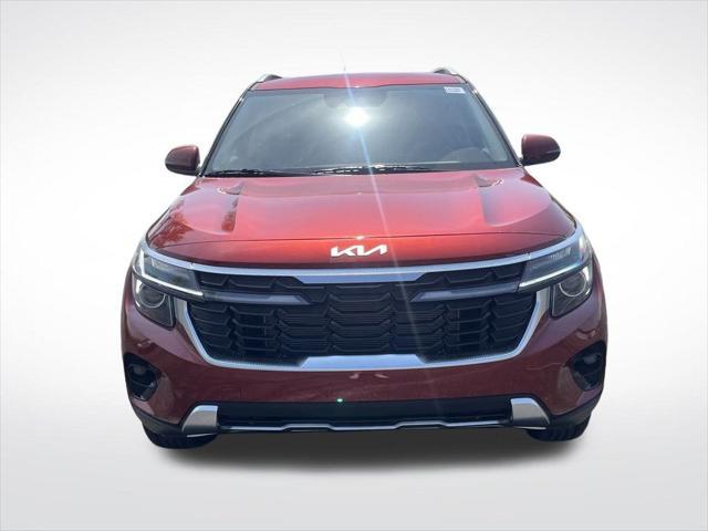 new 2025 Kia Seltos car, priced at $27,018