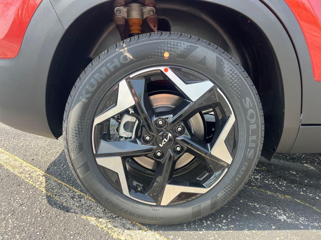 new 2025 Kia Seltos car, priced at $25,818