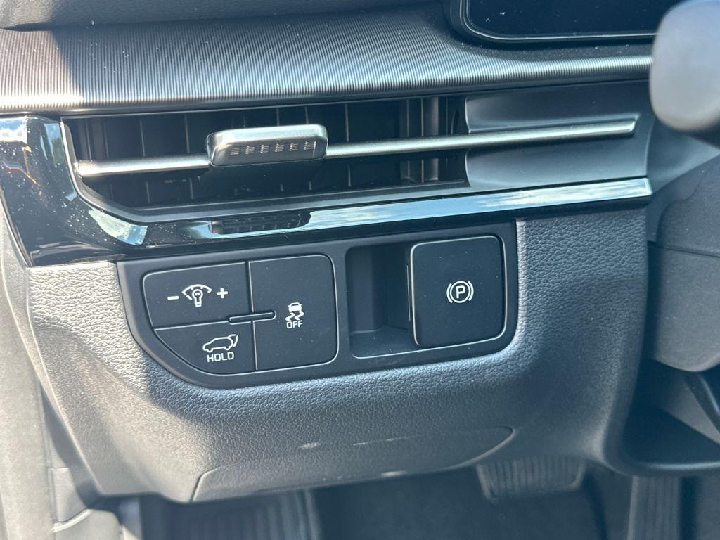 new 2026 Kia Sportage car, priced at $31,972