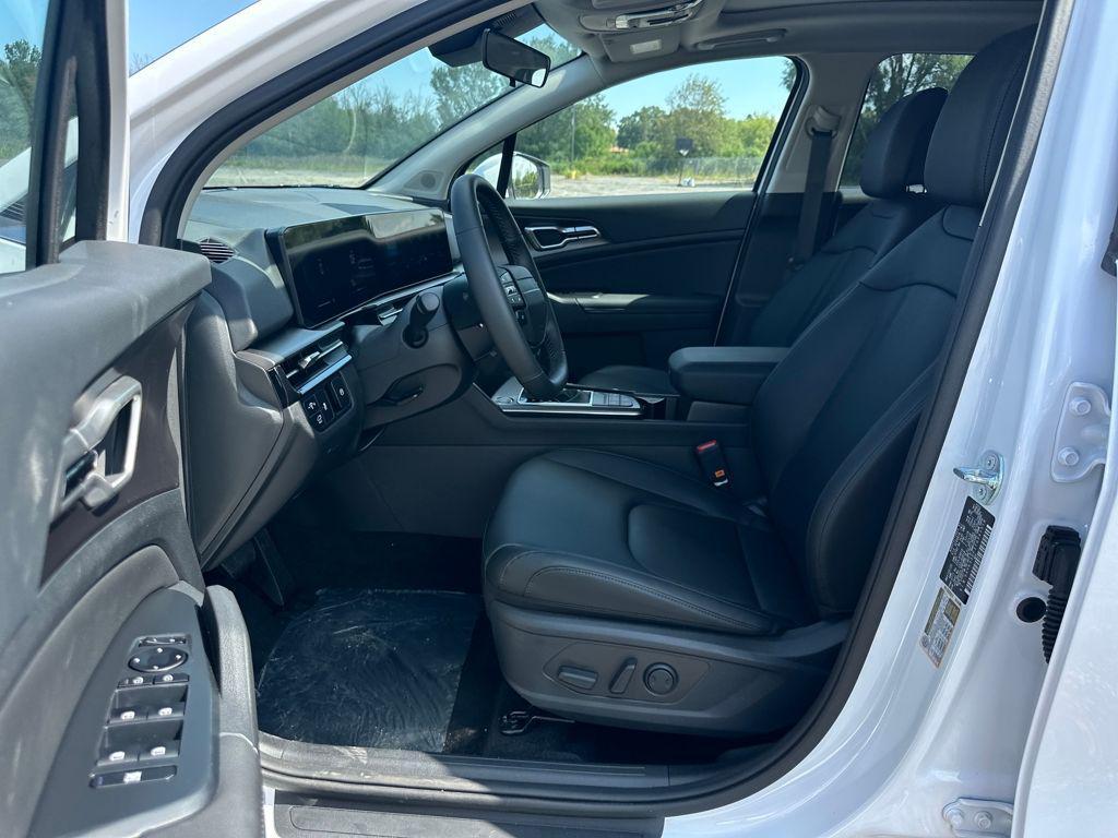 new 2026 Kia Sportage car, priced at $31,972