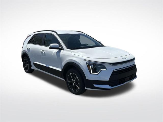 new 2025 Kia Niro car, priced at $30,954