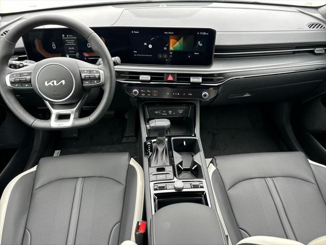 new 2025 Kia K5 car, priced at $32,442