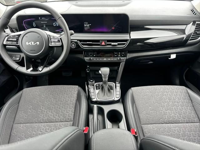 new 2025 Kia Seltos car, priced at $27,641