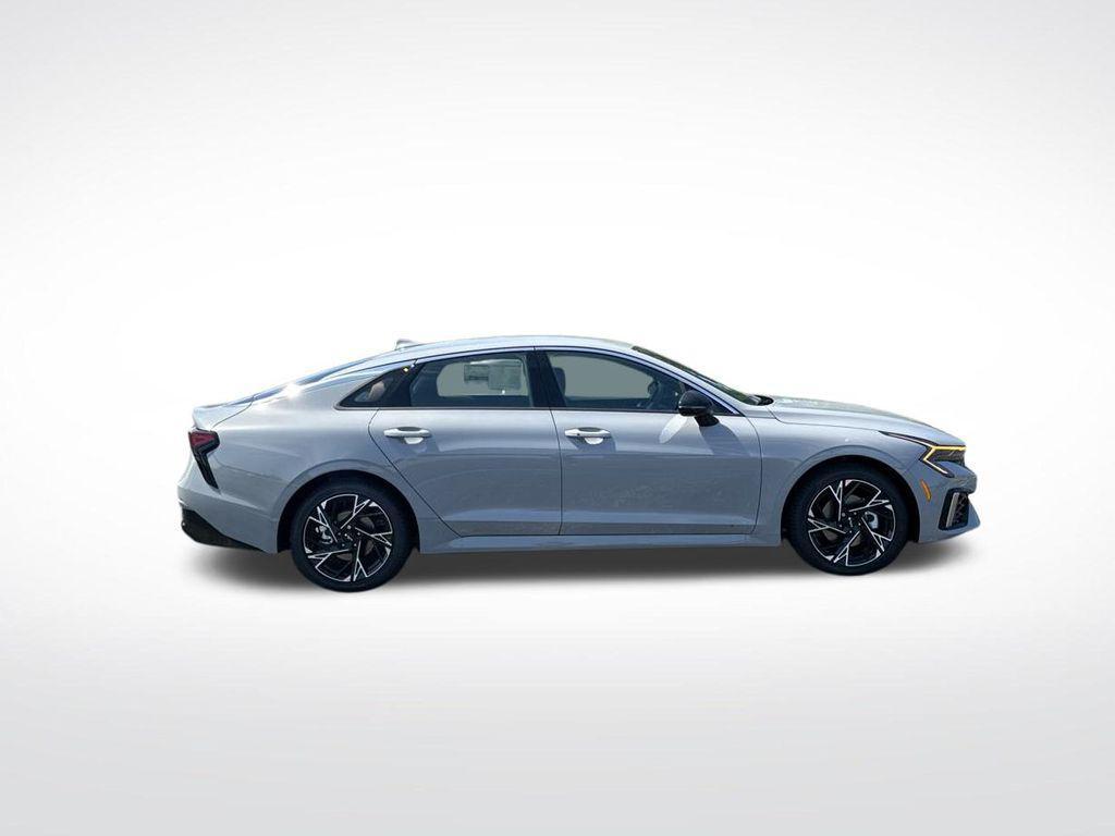 new 2026 Kia K5 car, priced at $30,932