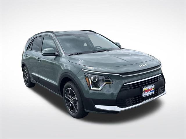 new 2025 Kia Niro car, priced at $30,583