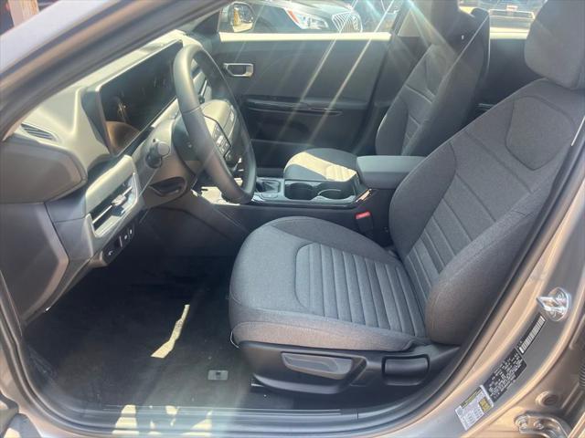 new 2025 Kia K4 car, priced at $24,335