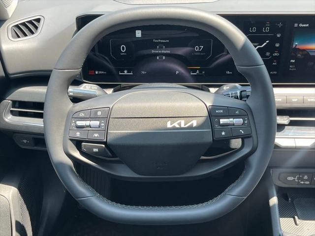 new 2025 Kia K4 car, priced at $24,335