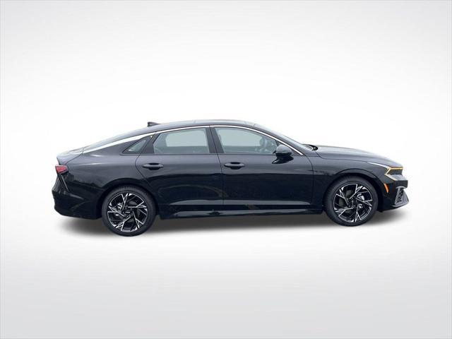 new 2025 Kia K5 car, priced at $31,936