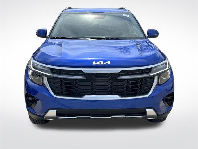 new 2025 Kia Seltos car, priced at $27,018