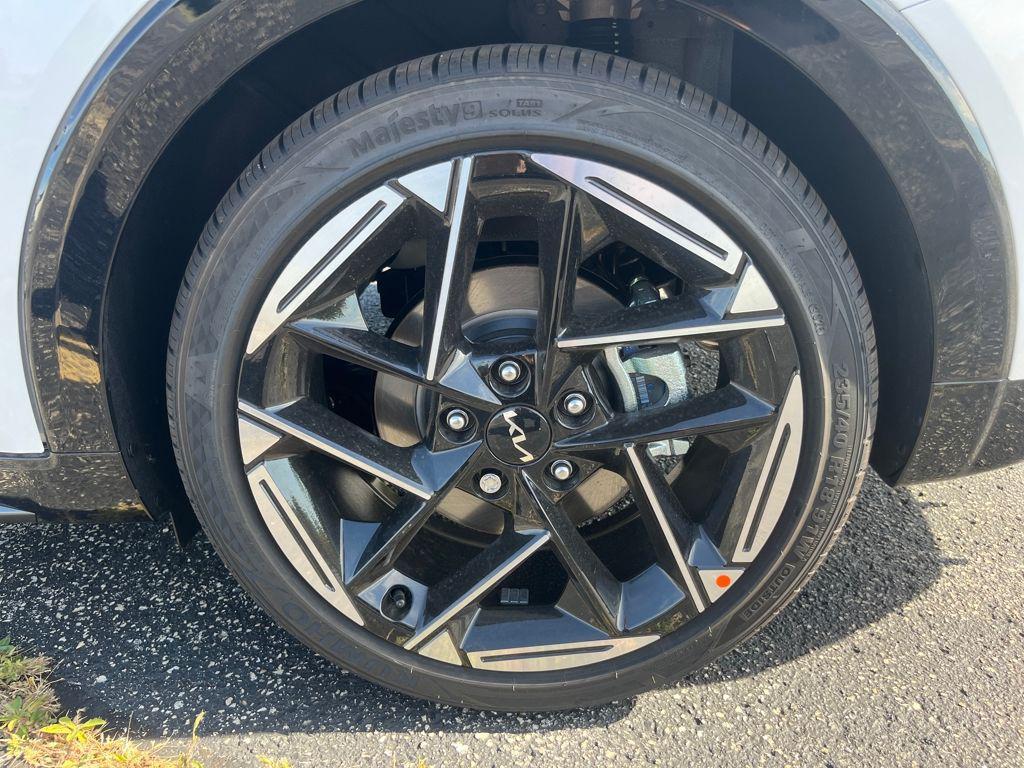 new 2025 Kia K4 car, priced at $25,422