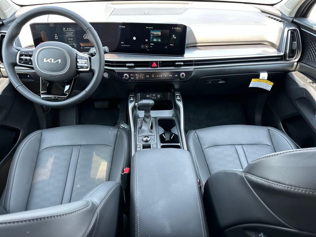 new 2025 Kia Sorento car, priced at $36,135