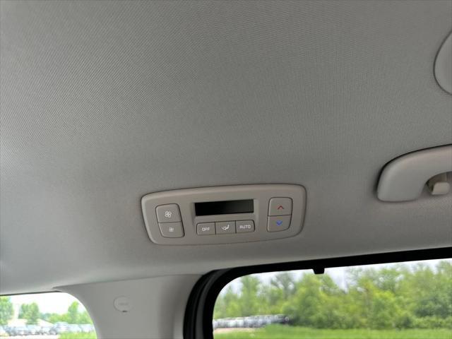 new 2026 Kia Carnival Hybrid car, priced at $55,315