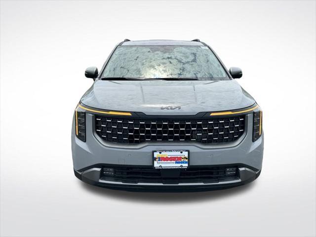 new 2026 Kia Carnival Hybrid car, priced at $55,315