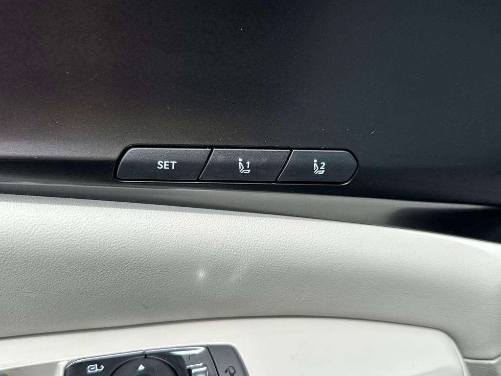 new 2026 Kia Carnival Hybrid car, priced at $52,549