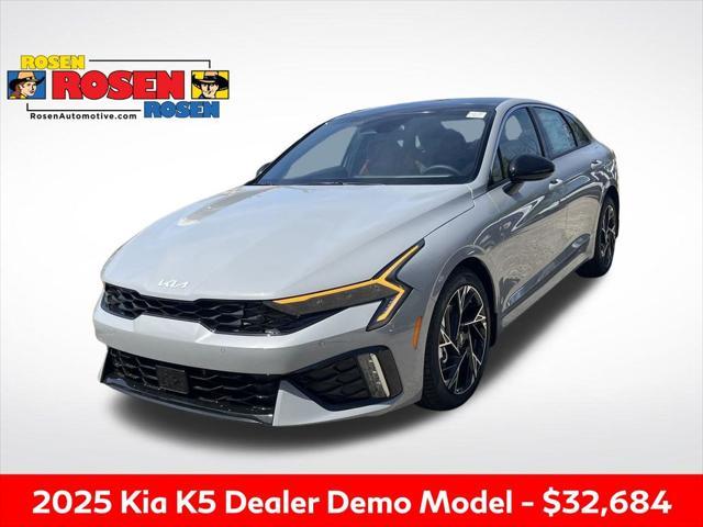 new 2025 Kia K5 car, priced at $32,684