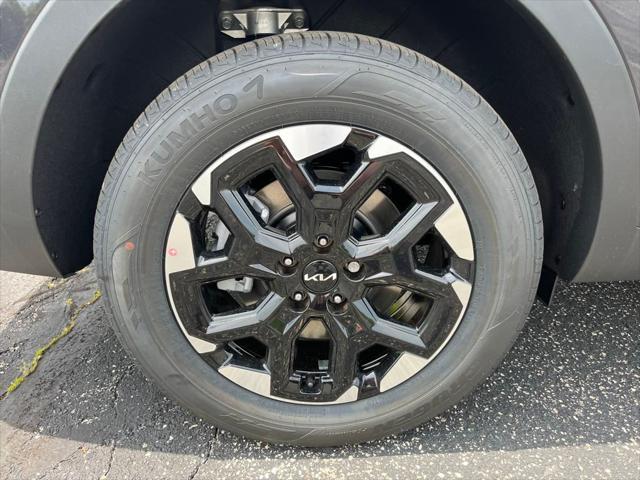 new 2025 Kia Sorento car, priced at $37,085