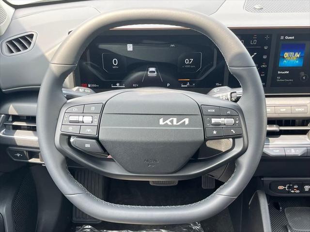 new 2025 Kia K4 car, priced at $24,323