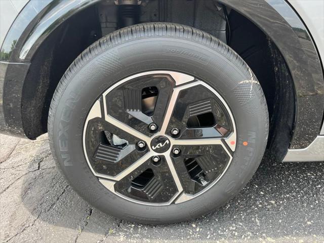 new 2025 Kia Niro car, priced at $32,788