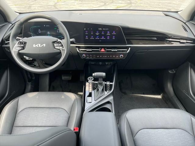new 2025 Kia Niro car, priced at $32,788