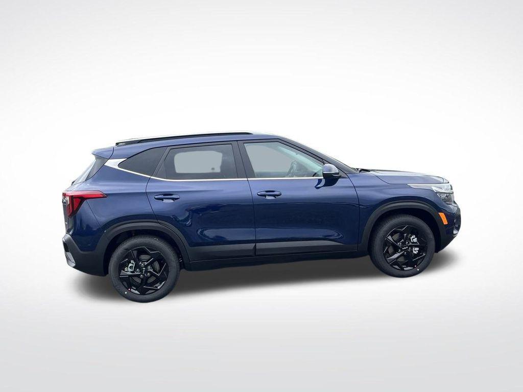 new 2026 Kia Seltos car, priced at $29,426